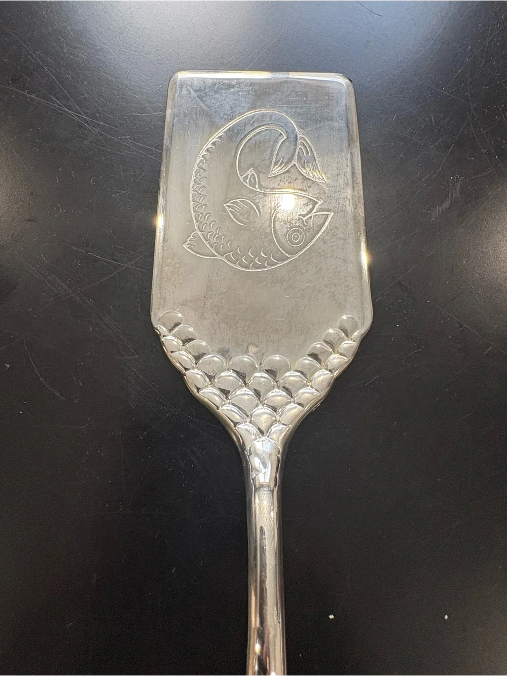Silver Fish-Embossed Metal Server - Home Dining